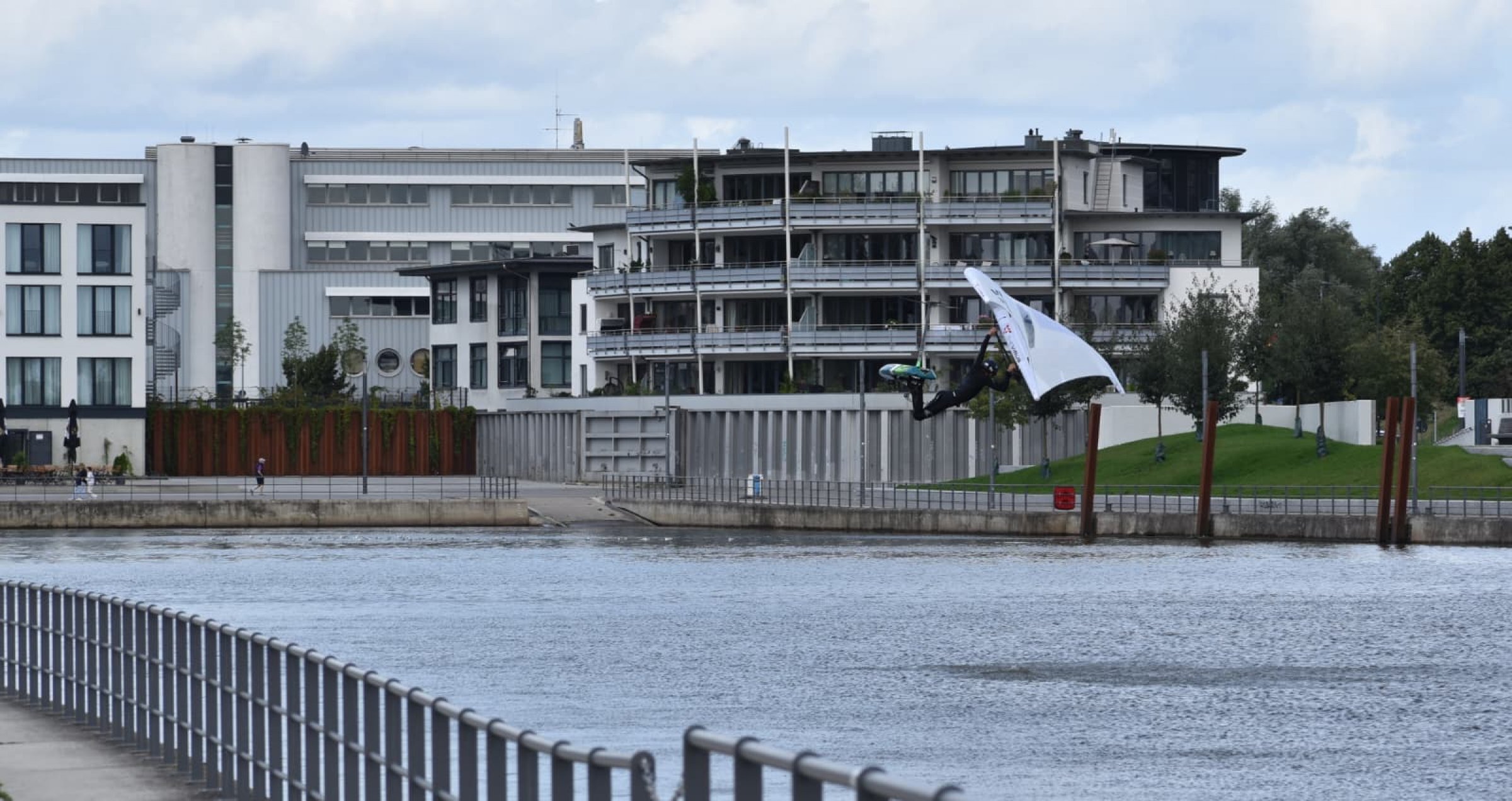 28.08.2025 - Neulich an der Elbe (3) ...