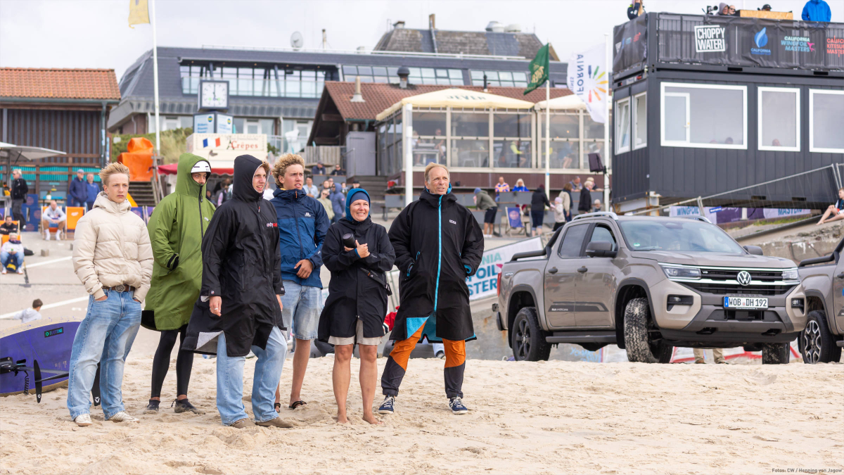 Zuschauer und Teilnehmer am Brandenburger Strand