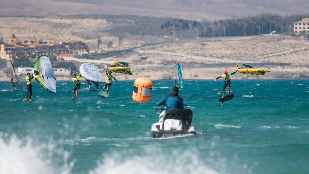 FreeFly-Slalom am Sotavento Beach