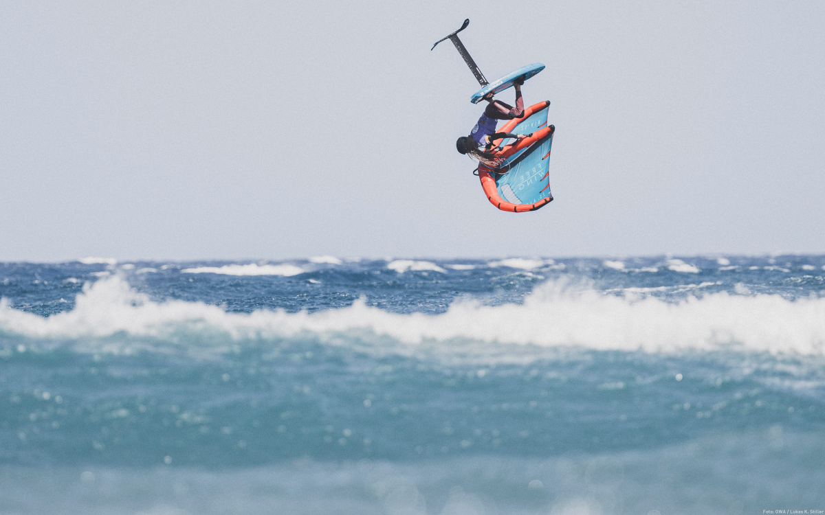 Orane Ceris holt den Surf-Freestyle Vize-Titel bei den Frauen