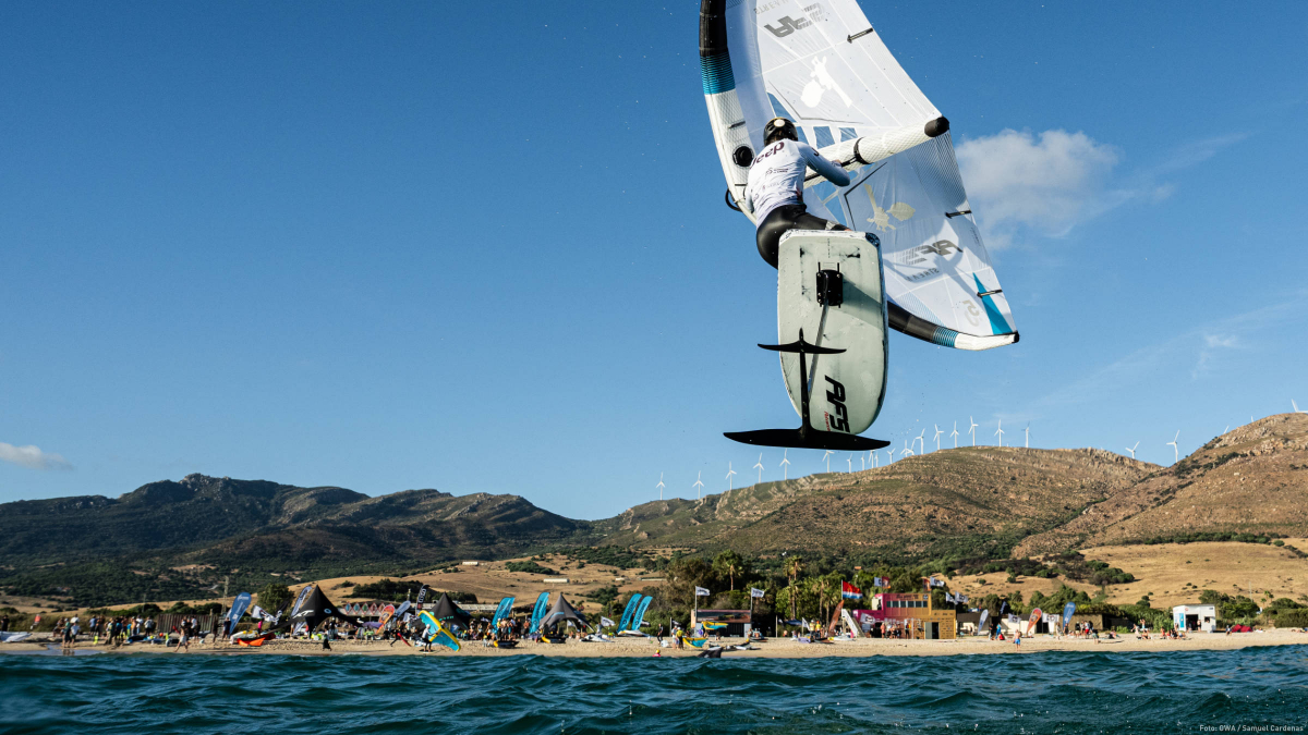 Axel Gerard against the mountain backdrop at Playa Valdevaqueros