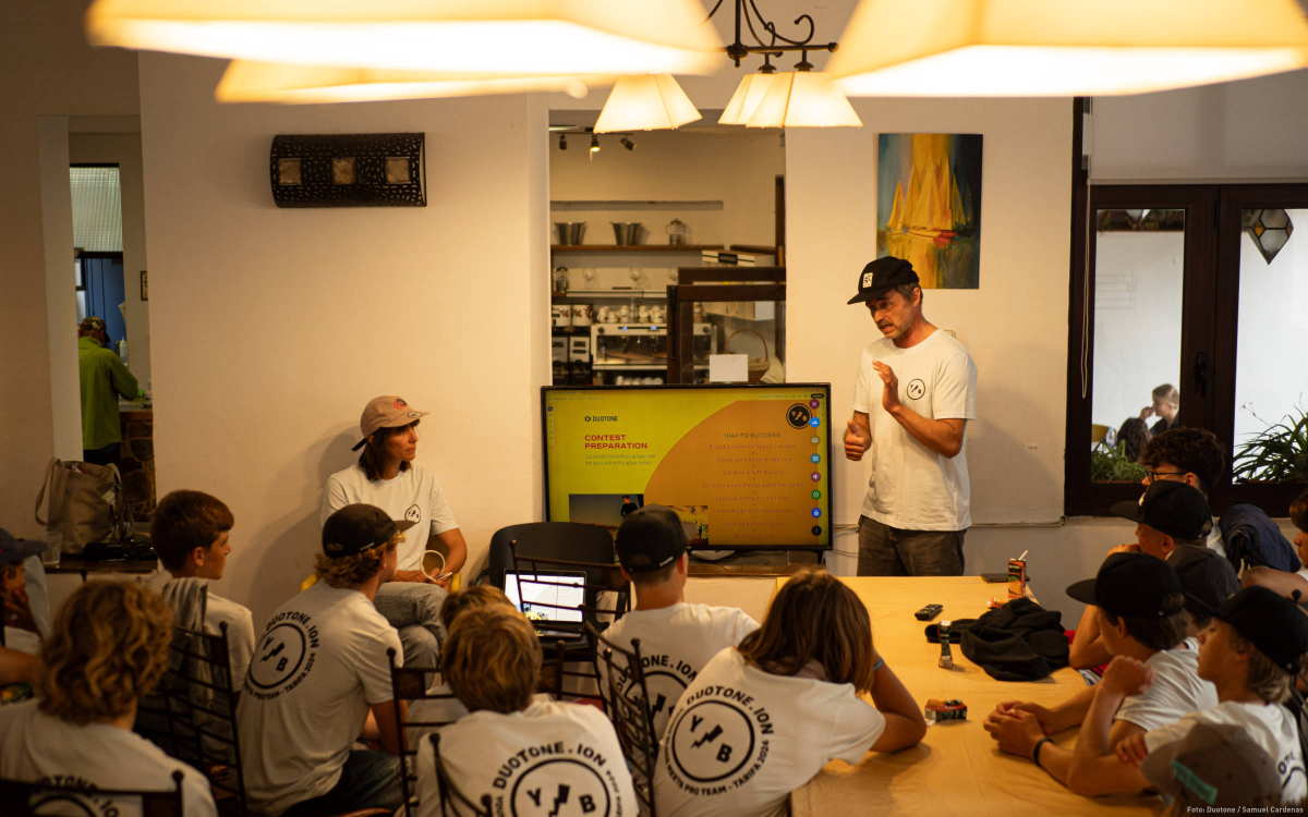 Henning Nockel beim Workshop mit den Youngstern