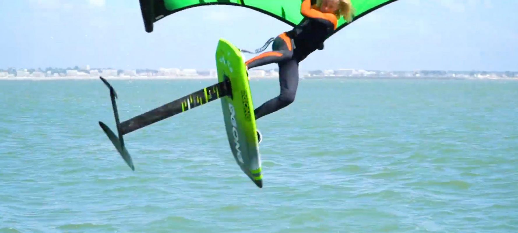 Flaka Slide (Frontside 360 Slide) WingfoilVideo wingdaily.de